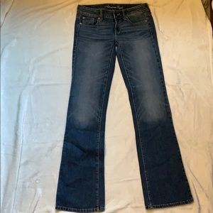 American eagle favorite boyfriend stretch jeans